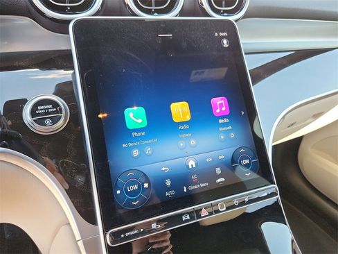 New 2025 Mercedes-Benz GLC 300 4MATIC image 19