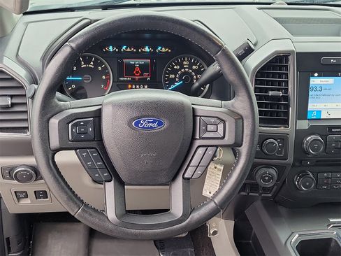 Used 2018 Ford F150 XLT w/ Equipment Group 302A Luxury image 22