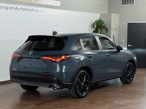 Used 2023 Honda HR-V Sport image 3