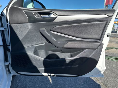 Used 2024 Volkswagen Jetta S image 16