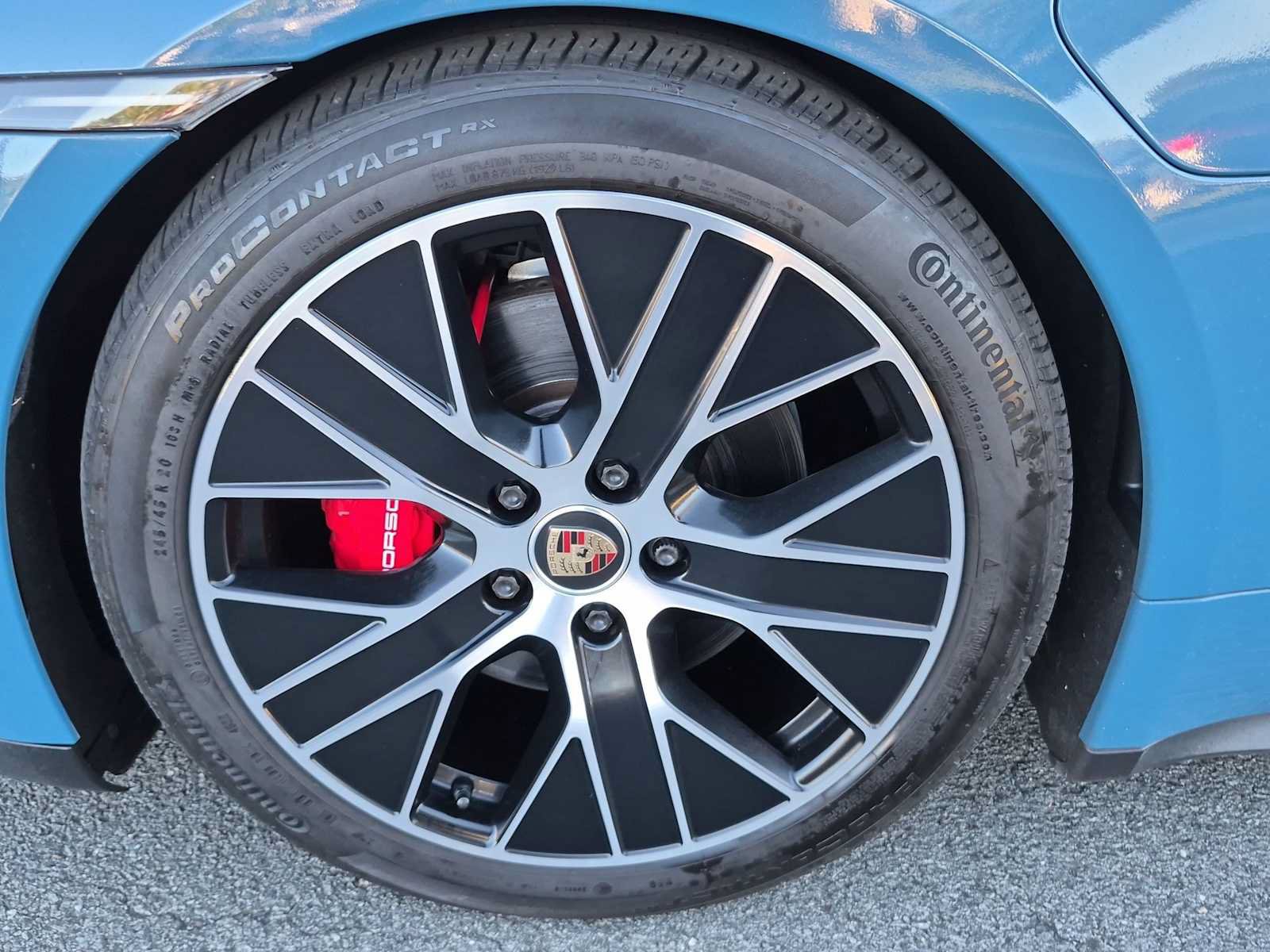 Used 2020 Porsche Taycan 4S w/ Premium Package AWD/4WD image 13