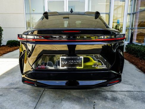 Used 2023 Lexus RZ 450e Premium w/ Accessory Package (2T) image 11