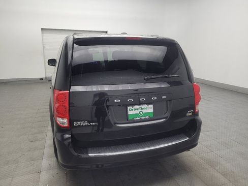 Used 2019 Dodge Grand Caravan SXT FWD image 6