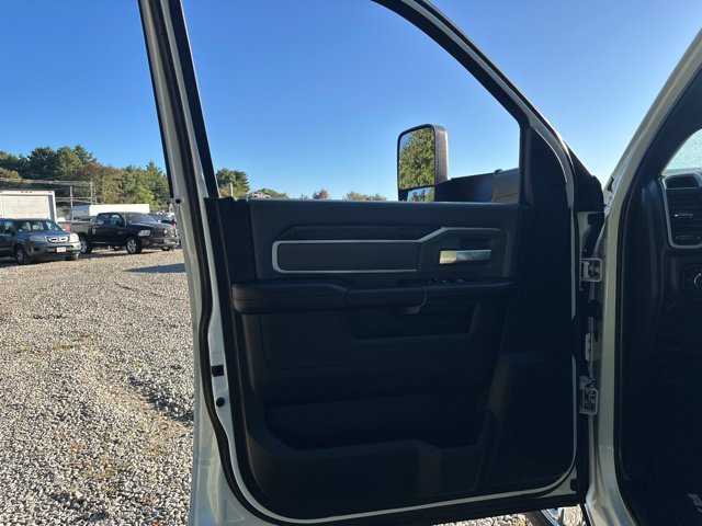 Used 2022 RAM 2500 Big Horn AWD/4WD image 23