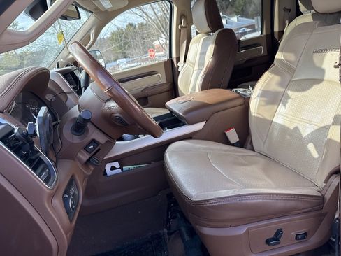 Used 2022 RAM 2500 Laramie image 6