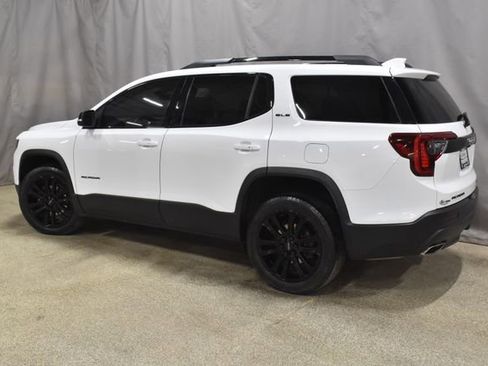 Used 2023 GMC Acadia SLE w/ Driver Convenience Package image 7