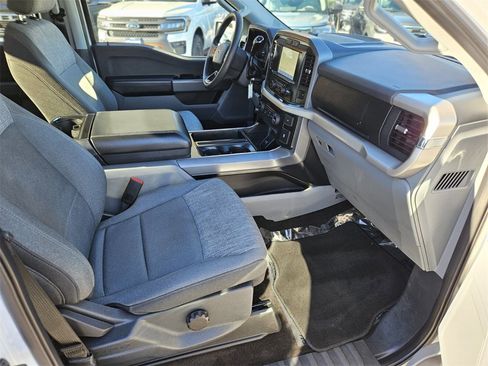 Used 2022 Ford F150 XLT image 10