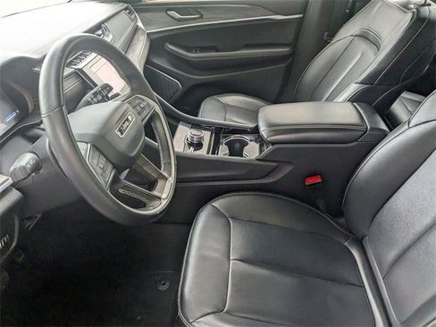 Certified 2021 Jeep Grand Cherokee L Limited image 13