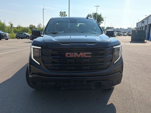 Used 2024 GMC Sierra 1500 Pro w/ Graphite Edition AWD/4WD image 10