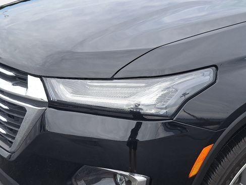 Used 2023 Chevrolet Traverse LT AWD/4WD image 31