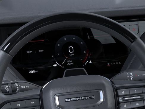 Used 2025 GMC Yukon Denali w/ Denali Reserve Package image 19