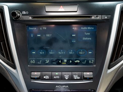 Used 2018 Acura TLX w/ Technology Package image 19