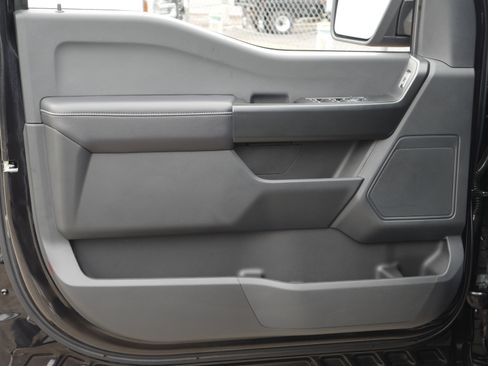 Certified 2025 Ford F150 STX image 34