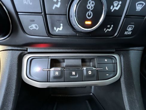 Certified 2023 GMC Acadia Denali image 16