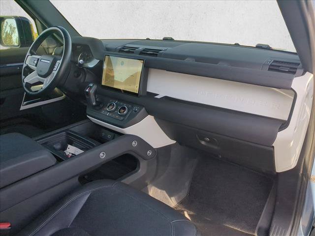 Used 2023 Land Rover Defender 90 S AWD/4WD image 19