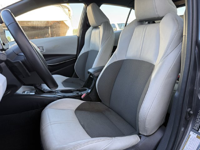 Used 2025 Toyota Corolla XSE FWD image 22