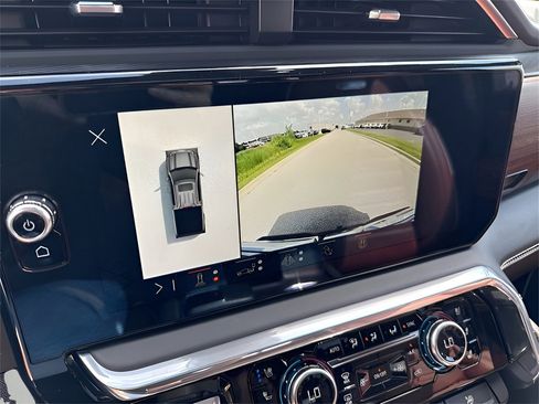 Used 2024 GMC Sierra 1500 Denali Ultimate image 30