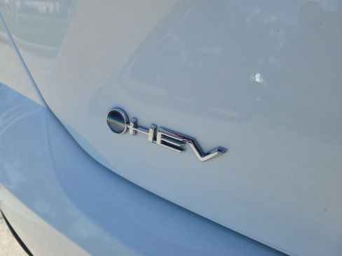 Certified 2025 Toyota Camry SE FWD image 10