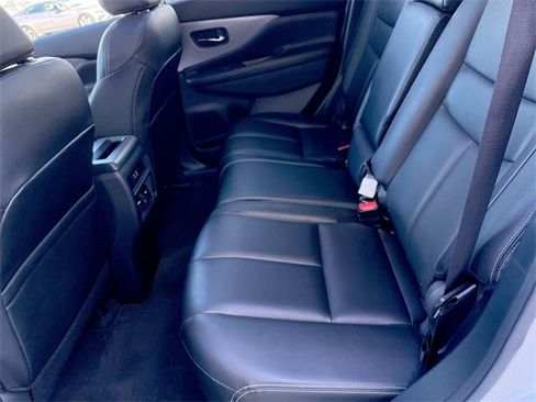 Used 2024 Nissan Murano SV image 23