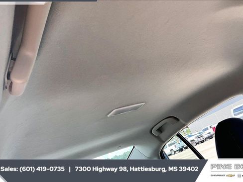 Used 2024 Nissan Sentra SV FWD image 16