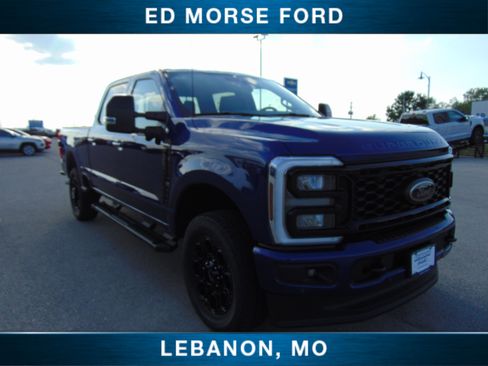 New 2026 Ford F350 Lariat w/ Black Appearance Package image 4