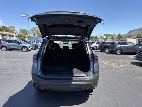 Used 2021 Nissan Rogue S image 14