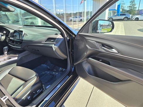 Certified 2025 Cadillac CT4 Sport w/ Climate Package image 10