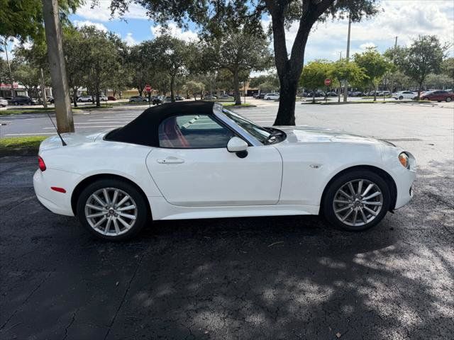 Used 2018 FIAT 124 Spider Lusso RWD image 8