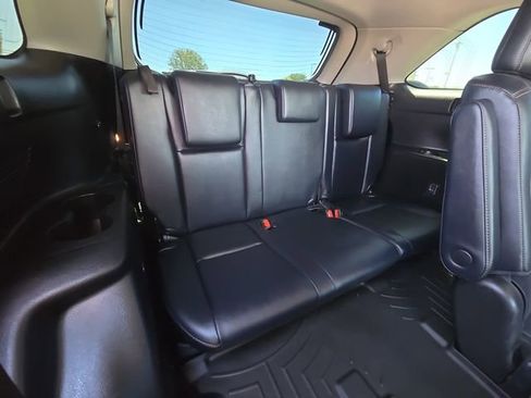 Used 2019 Toyota Highlander Limited Platinum image 12