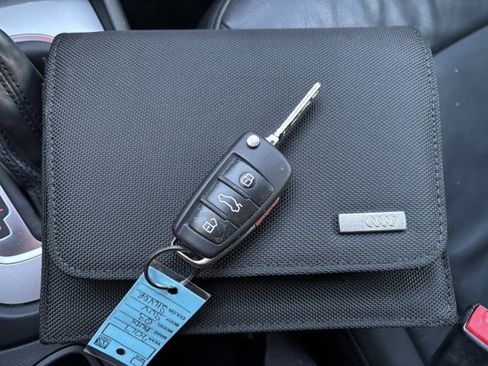 Used 2017 Audi Q3 2.0T Premium image 18