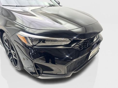 Used 2025 Honda Civic Sport image 17