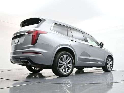 Used 2023 Cadillac XT6 Premium Luxury image 46