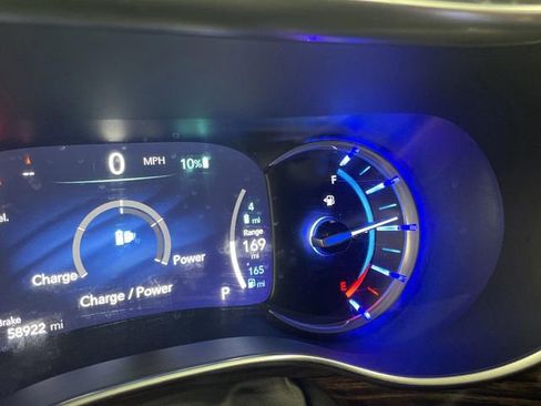 Used 2024 Chrysler Pacifica Pinnacle image 21