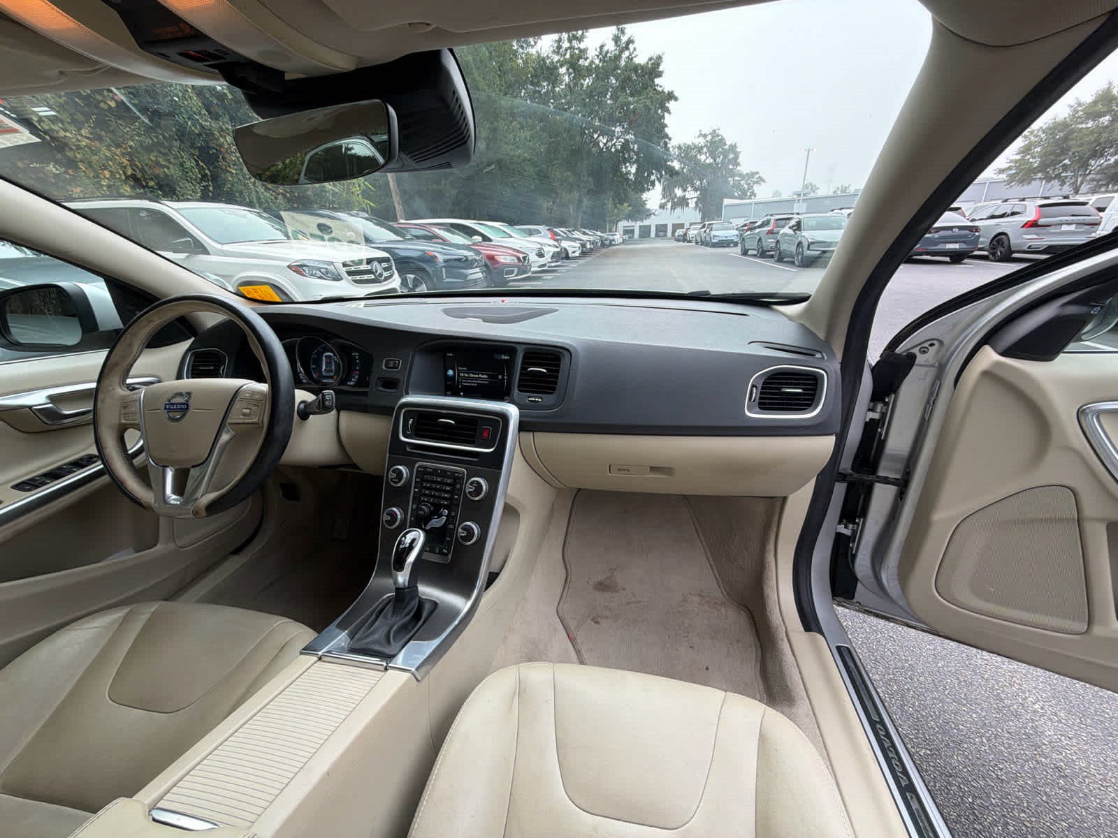 Used 2016 Volvo V60 T5 Platinum FWD image 20