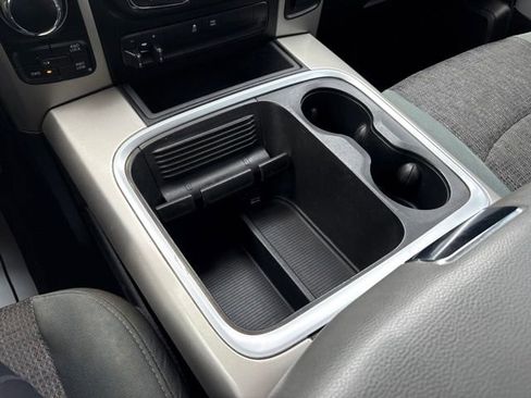 Used 2016 RAM 1500 Classic SLT w/ SLT Plus D←cor Group image 22