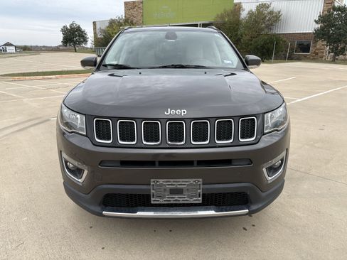 Used 2018 Jeep Compass Limited w/ Navigation Group image 7