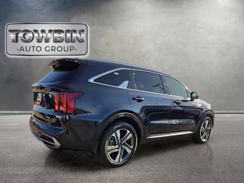 Certified 2024 Kia Sorento SX Prestige AWD/4WD image 5