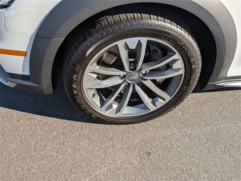Used 2019 Audi A4 2.0T allroad Premium Plus w/ Premium Plus Package image 10