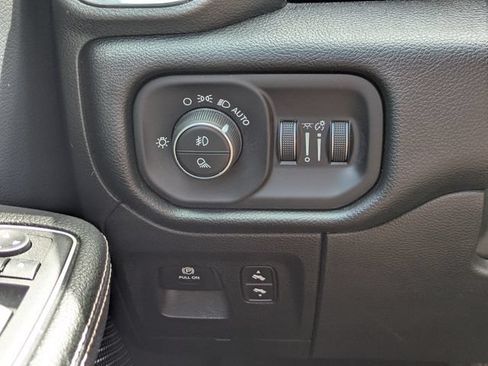 Used 2022 RAM 1500 Laramie RWD image 26