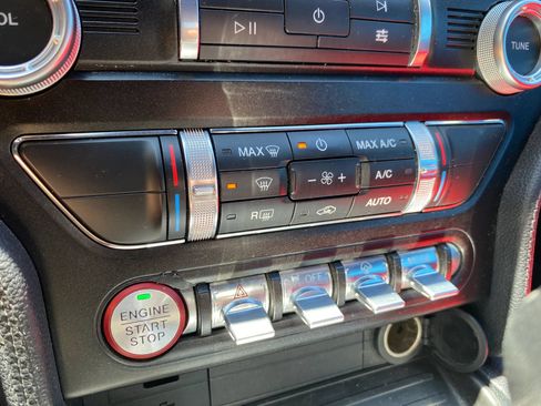 Used 2022 Ford Mustang GT w/ Equipment Group 301A RWD image 20