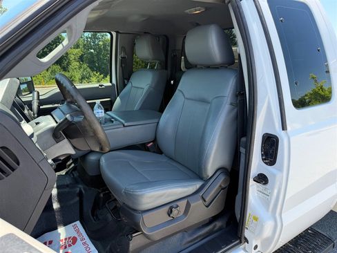 Used 2016 Ford F350 XL AWD/4WD image 13