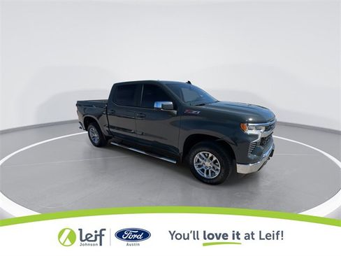Used 2025 Chevrolet Silverado 1500 LT w/ Z71 Off-Road Package image 2