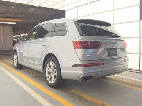 Used 2019 Audi Q7 3.0T Premium w/ Convenience Package image 4