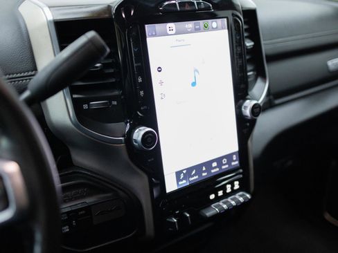 Used 2024 RAM 2500 Laramie image 28