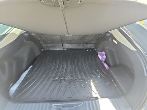 Used 2024 Toyota Prius XLE AWD/4WD image 16