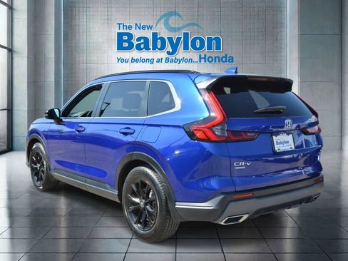 Used 2023 Honda CR-V Sport image 3
