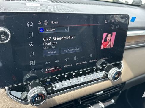 New 2026 GMC Canyon Denali image 13