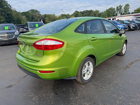 Used 2018 Ford Fiesta SE w/ Cold Weather Package FWD image 5