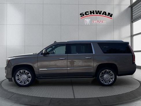 Used 2017 Cadillac Escalade ESV Platinum image 7