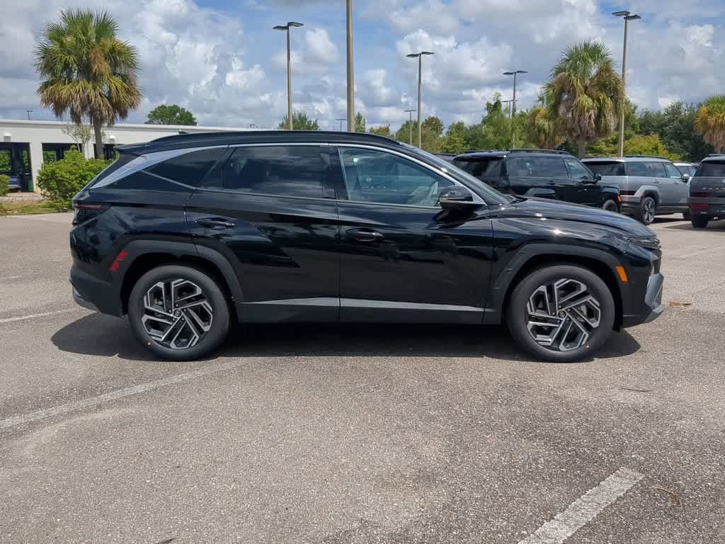 New 2026 Hyundai Tucson Limited FWD image 7